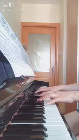 tokkika 发布了一个钢琴弹奏视频，