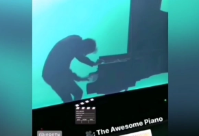 砸琴版The Awesome Piano即将和大家见面。你们熟悉的loop和砸琴，当然还有暴躁的我。
